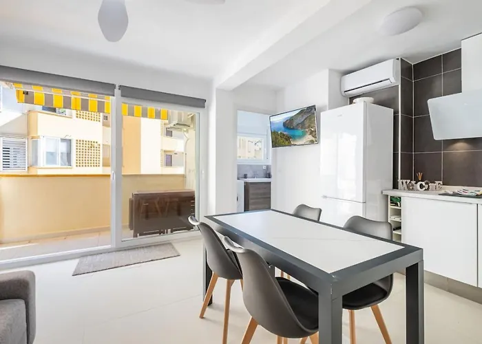 Javea Vibes - Bright, Modern & Beach-ready Platja de Larenal