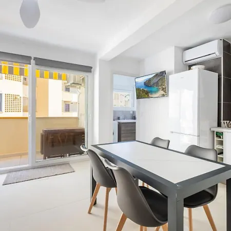 Javea Vibes - Bright, Modern & Beach-ready Platja de Larenal