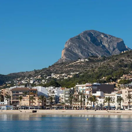 Javea Vibes - Bright, Modern & Beach-ready Platja de Larenal